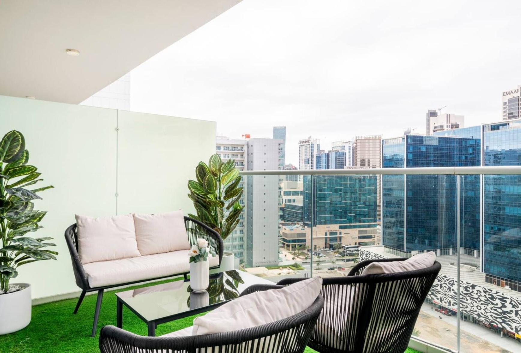 Luxury 2 Bedroom With Burj Khalifa View Дубай Экстерьер фото